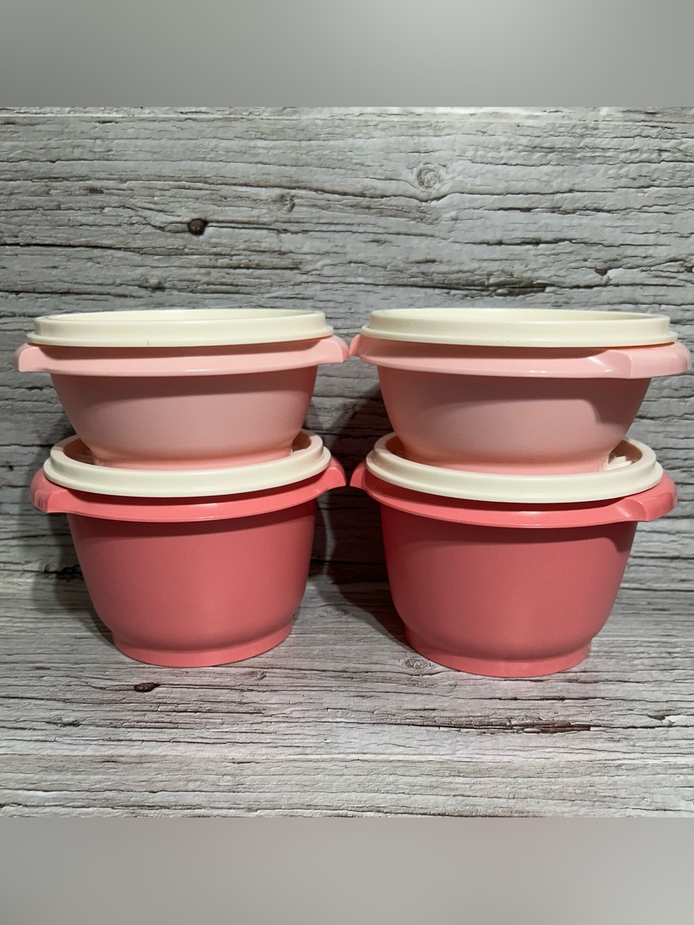 Pink Tupperware Servalier Bowls with White Lids - 2-600ml & 2-340ml - like new